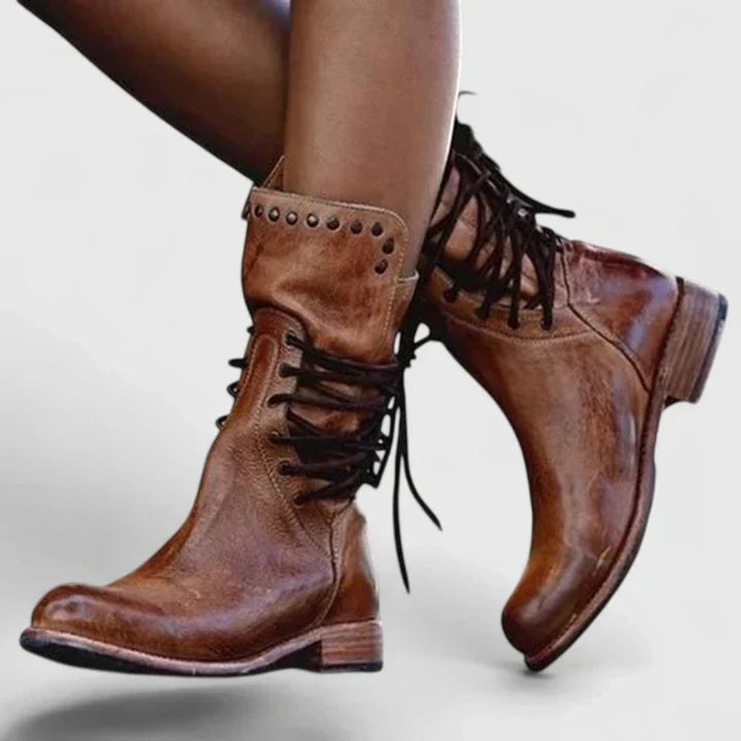 Anaïs | Boots Cuir Femme à Lacets Talon Bloc Rivets Vintage