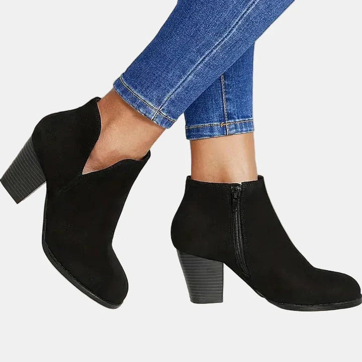 Charlotte | Boots Femme Daim Talon Bloc Fermeture Éclair Bout Rond