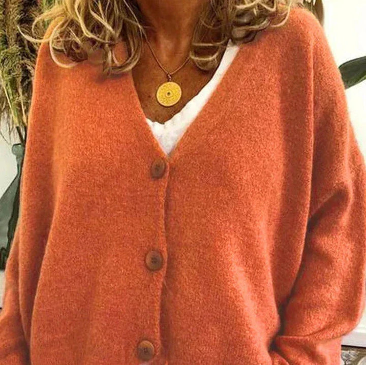 Charlotte | Cardigan Femme Col V Boutons Maille Douce