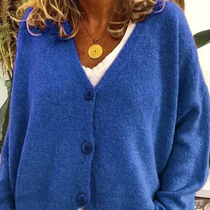Charlotte | Cardigan Femme Col V Boutons Maille Douce