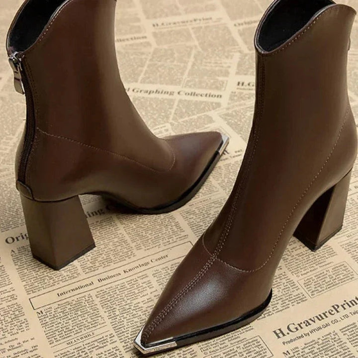 Gabrielle | Boots Cuir Femme Talon Bloc Bout Pointu Métal