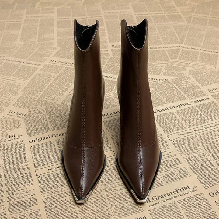 Gabrielle | Boots Cuir Femme Talon Bloc Bout Pointu Métal