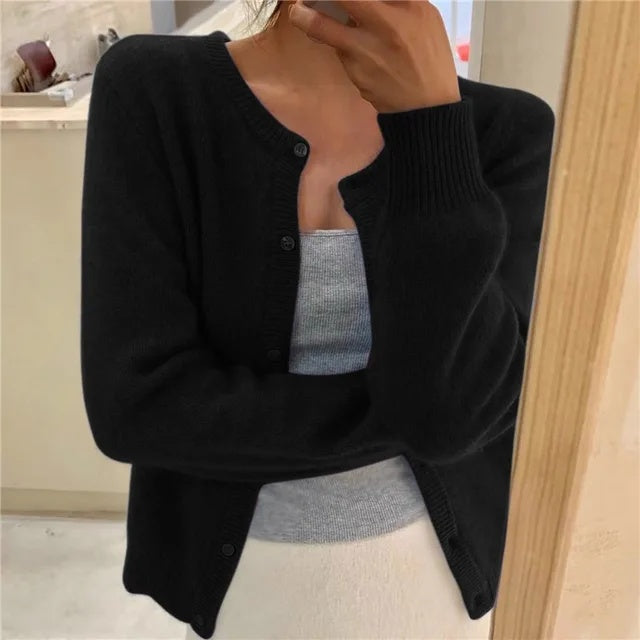 Gabrielle | Cardigan Femme Maille Douce Encolure Ronde Boutons