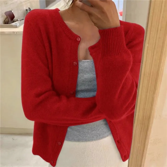 Gabrielle | Cardigan Femme Maille Douce Encolure Ronde Boutons