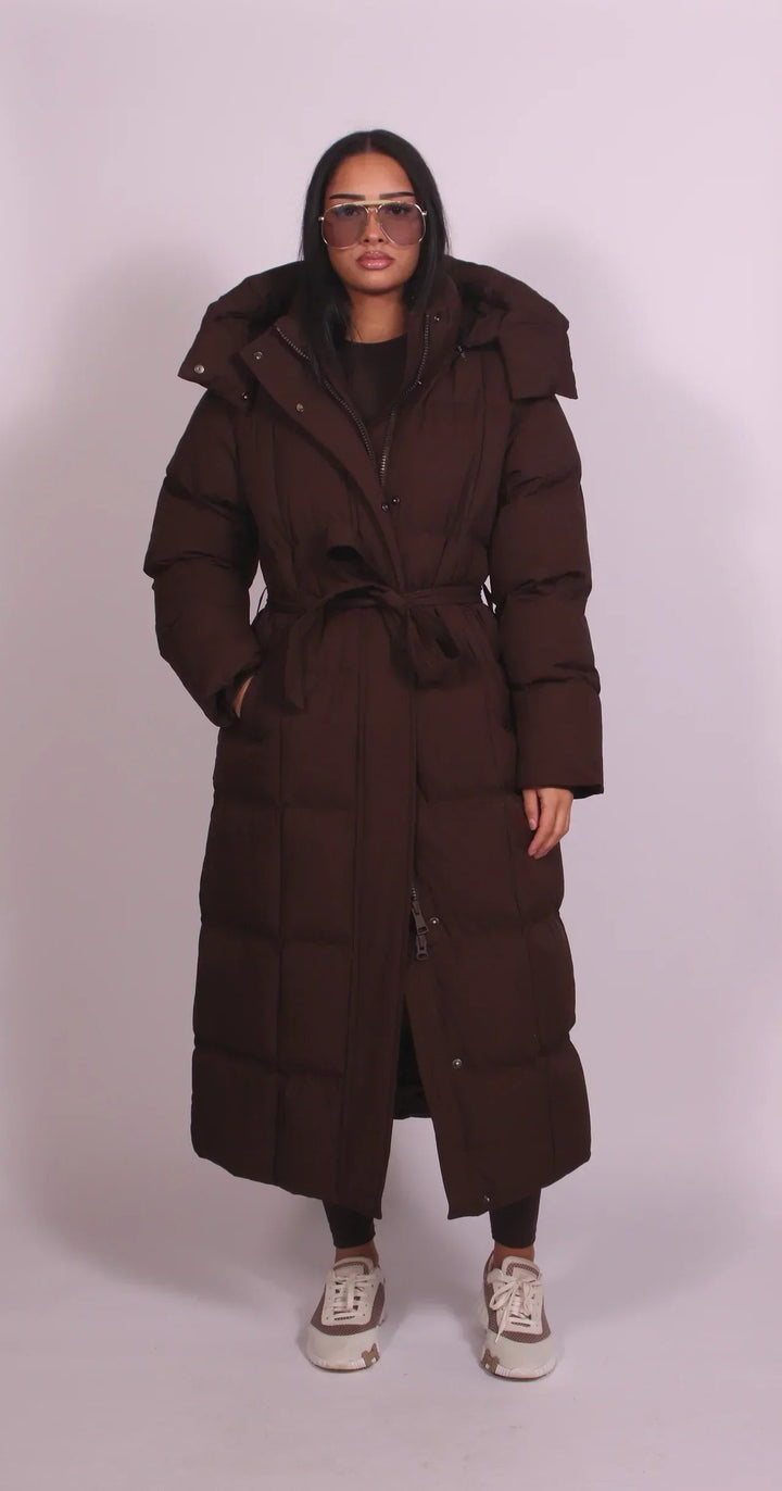 Joséphine | Doudoune Longue Femme à Capuche Ceinturée Hiver