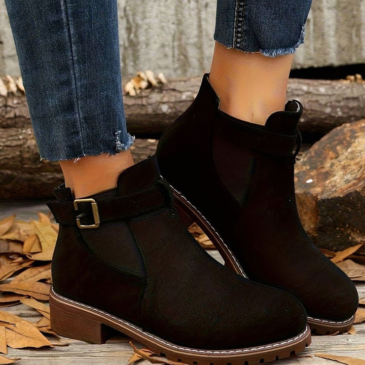 Juliette | Chelsea Boots Femme Daim Talon Bloc Boucle