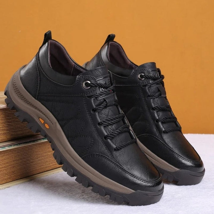 Léo | Chaussure de Marche Homme Cuir Lacets Semelle Crantée
