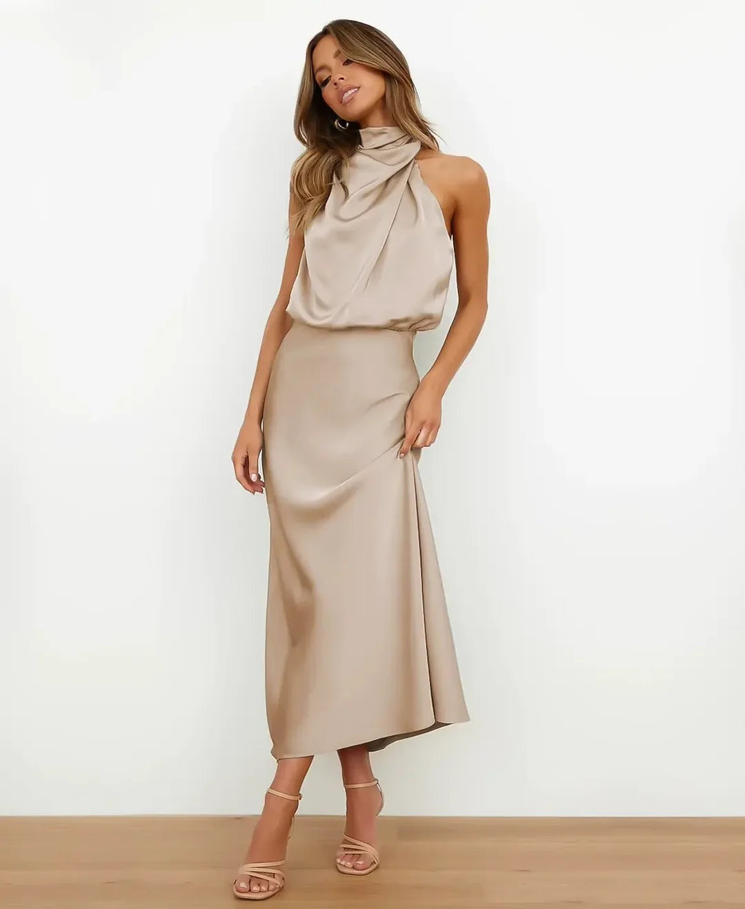 Léonie | Robe Fourreau de Soirée Mariage Femme Col Halter Satiné