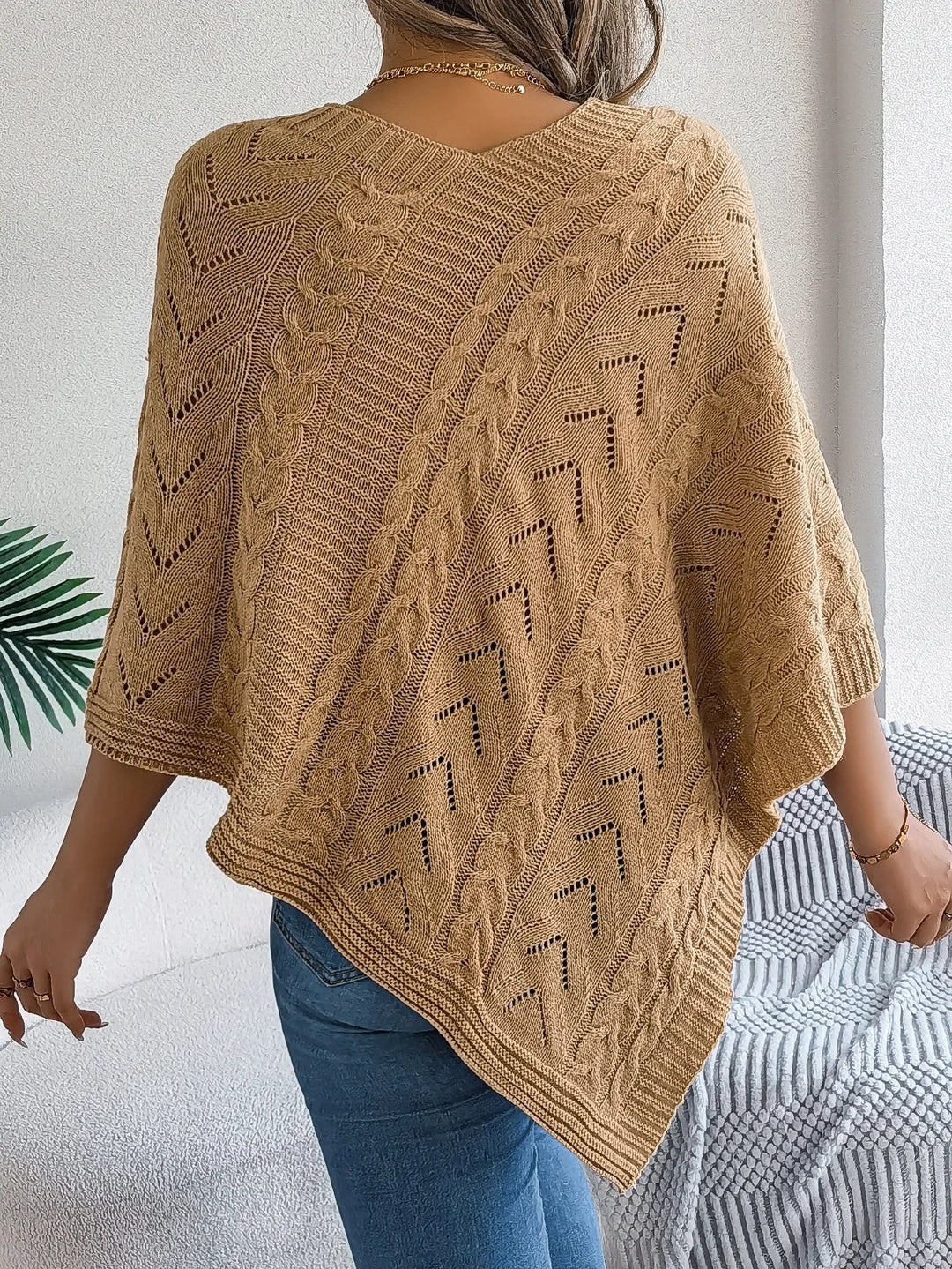 Noémie | Poncho en Tricot Grosse Maille Femme Col V
