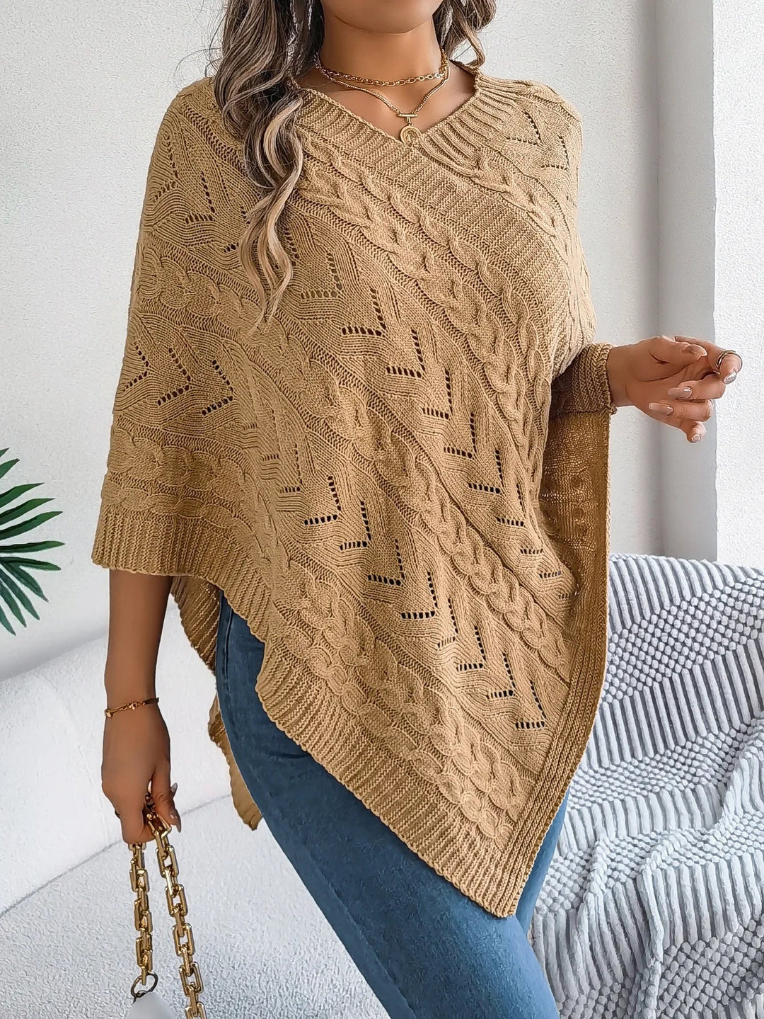 Noémie | Poncho en Tricot Grosse Maille Femme Col V