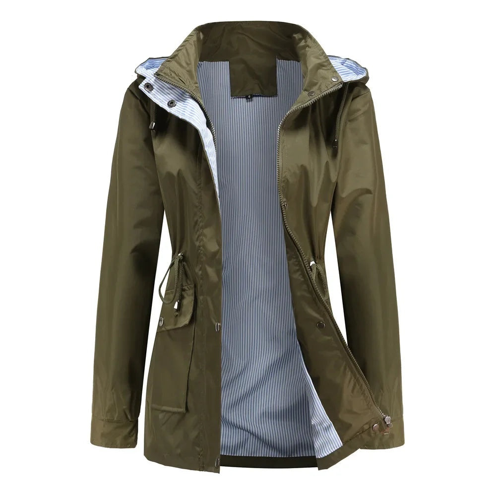 Ombeline | Imperméable Femme à Capuche Style Kway Coupe Ajustée