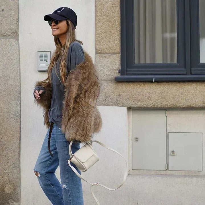 Ombeline | Veste Fourrure Femme Courte Manches Longues