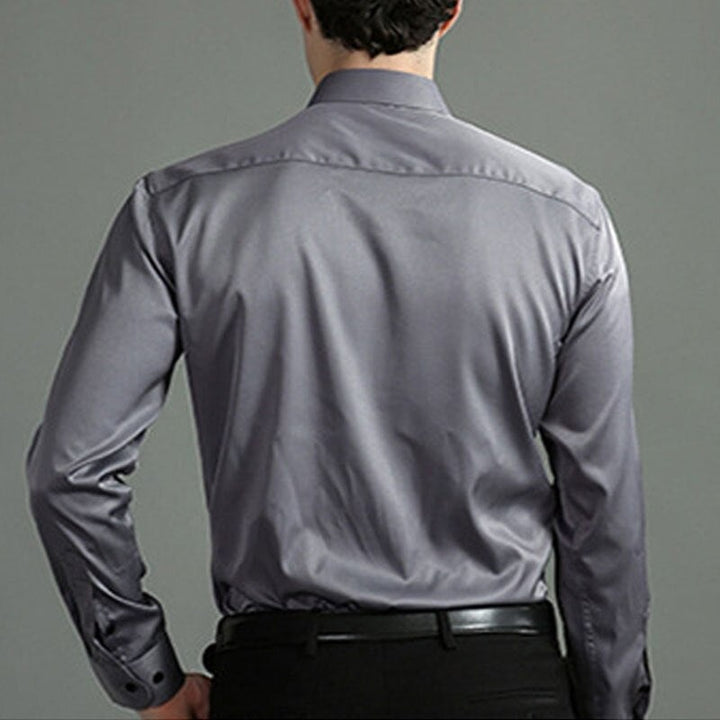 Romain | Chemise Homme Manche Longue Coupe Ajustée Boutons Contrastés