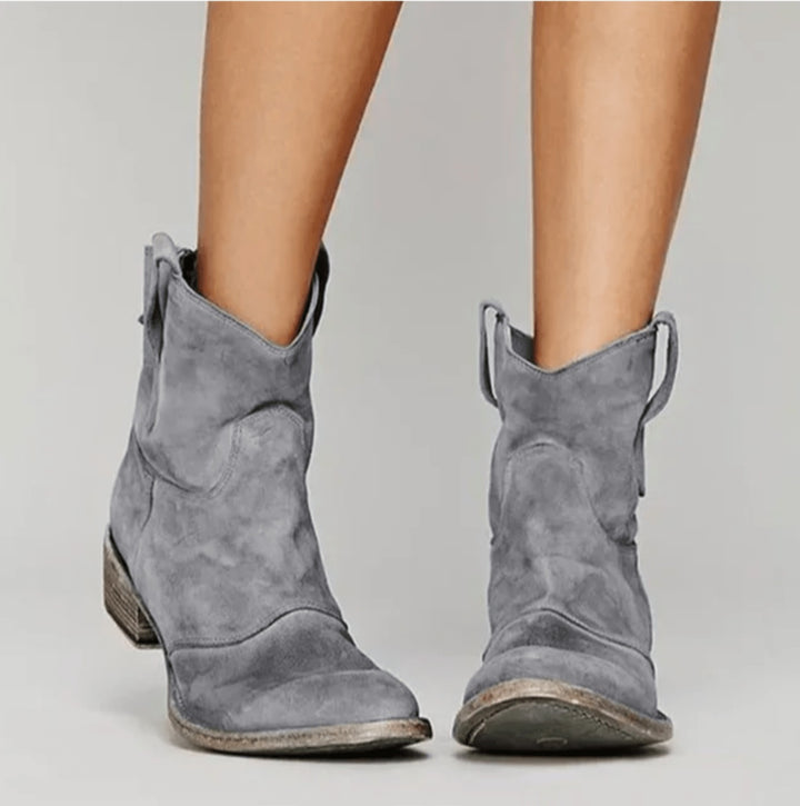 Victoire | Bottes Western Femme Mi-Mollet Daim Plates
