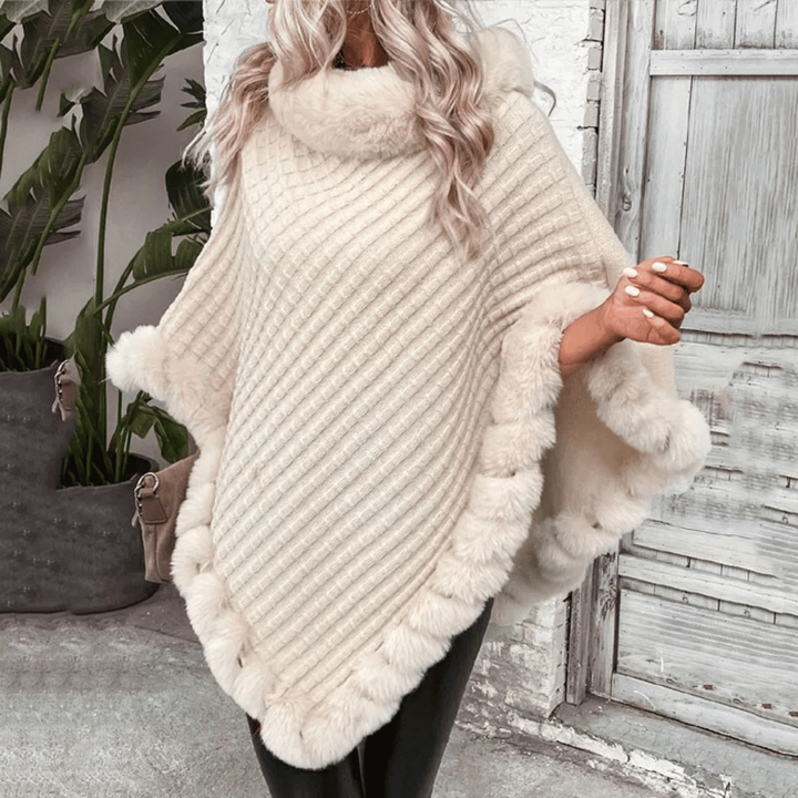 Victoire | Poncho Femme Fausse Fourrure Col et Bordures Moelleuses