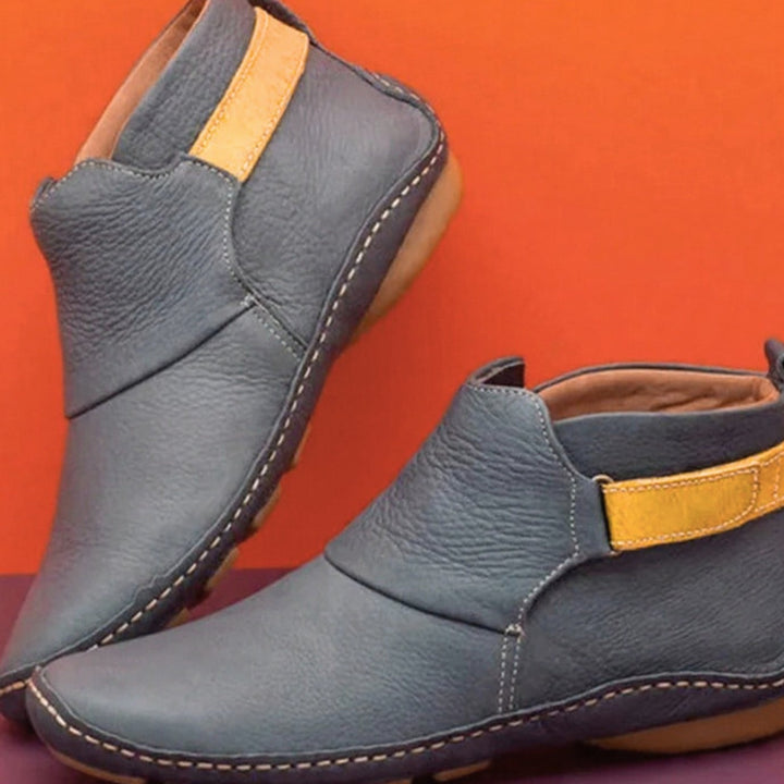 Zoé | Boots Cuir Femme Plates Vintage Velcro